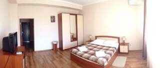Гостиница Фиеста Алушта Двухместный номер с 1 кроватью, балконом и видом на море-4
